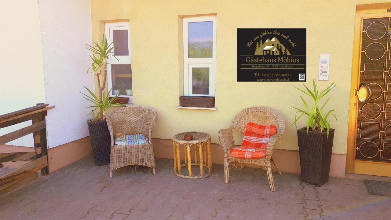 Gaestehaus Moebius Markt Erlbach Exteriör bild